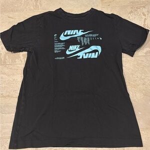 Nike t-shirt
